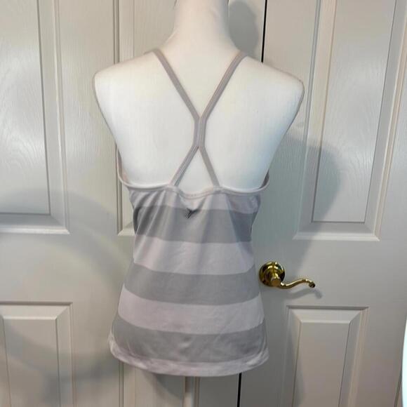 Active by Old Navy Women's Grey Striped Camisole Tank Top - Picture 2 of 4